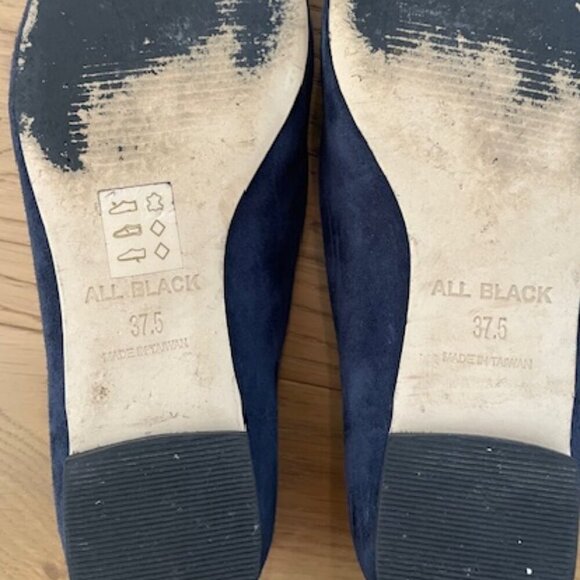 Anthropologie All Black Suede Navy and Lavender Loafer Size 7.5 - Picture 4 of 4